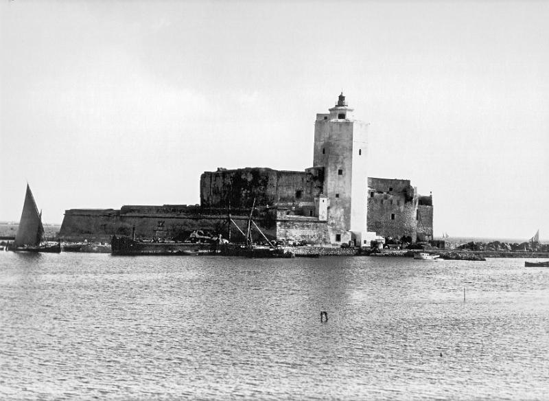 Vecchia Trapani 190 - Trapani - Veduta della Colombaia.jpg